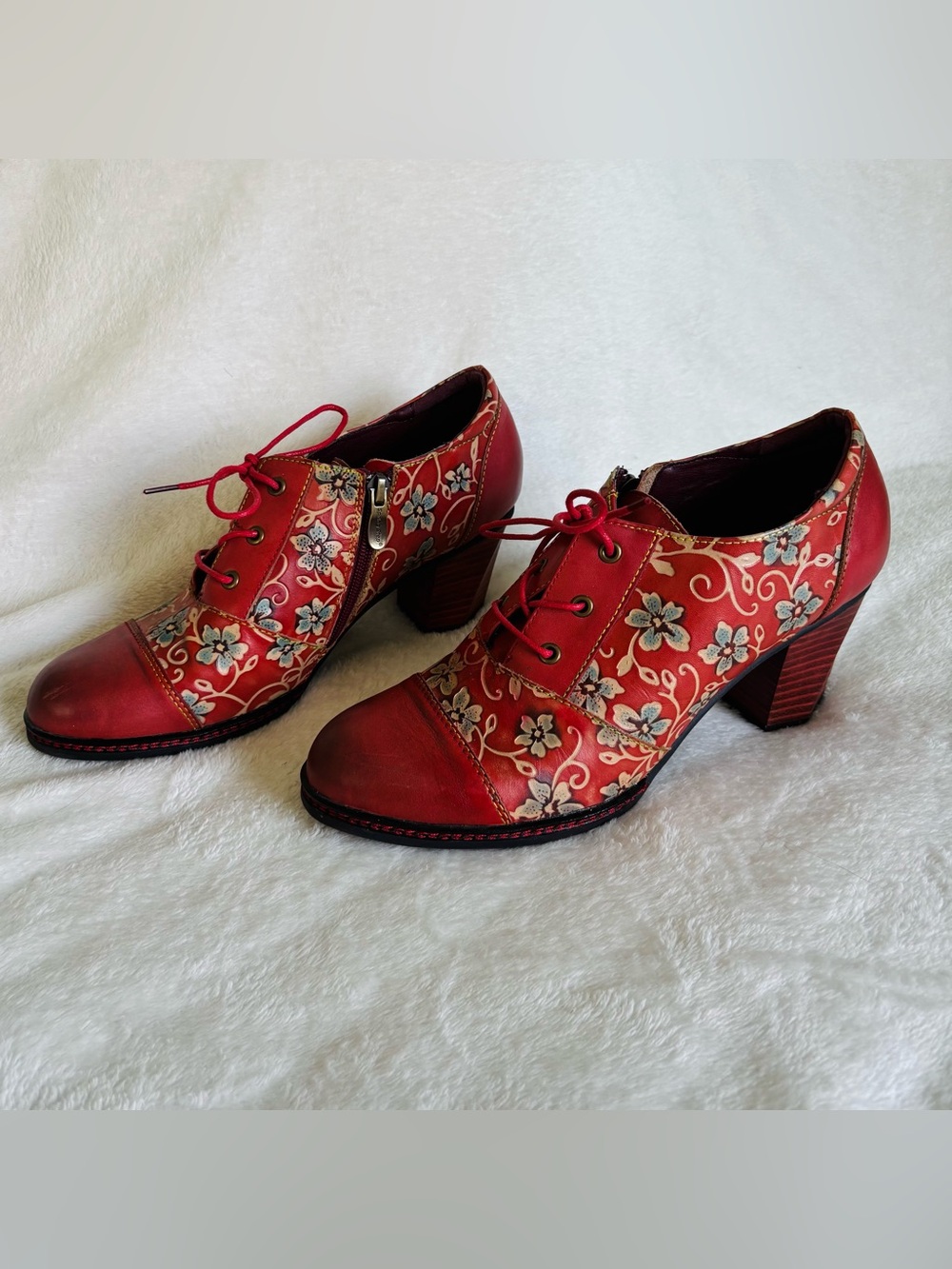 L'ARTISTE ADELVICE-FLEUR SHOES (red color way)